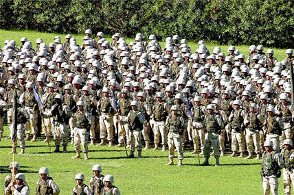 servicemembers lined up